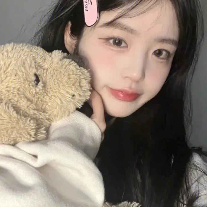 鹿死谁手